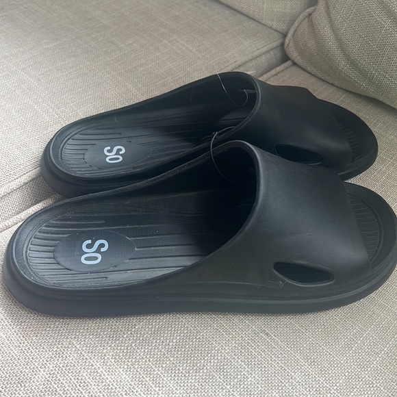 Goods for Life SO slide on sandals - Picture 8 of 8